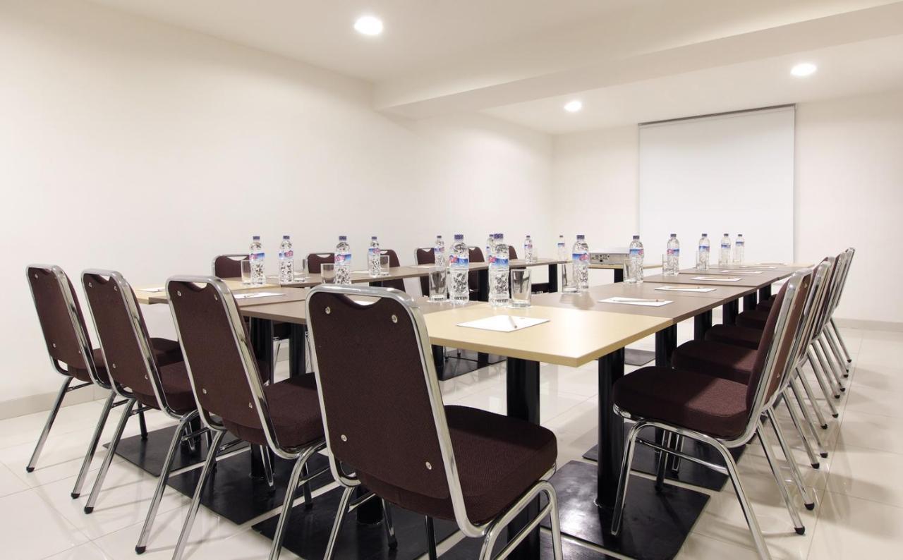 ג'קרטה Amaris Hotel Mangga Besar מראה חיצוני תמונה