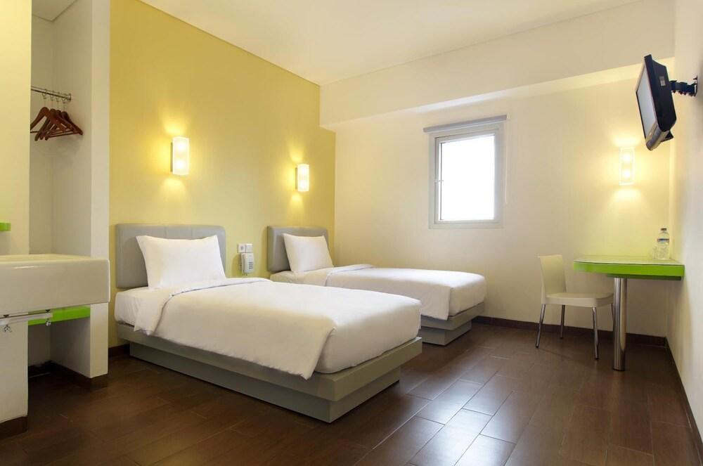 ג'קרטה Amaris Hotel Mangga Besar חדר תמונה